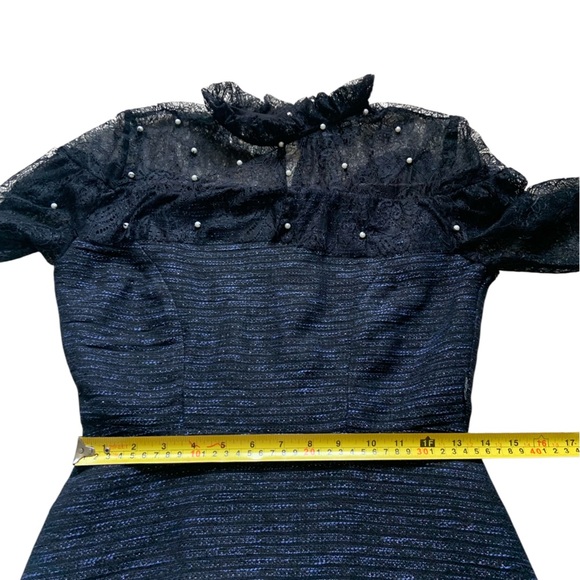 LIM Style Elegant Lace Overlay Dress - Medium - Picture 9 of 11